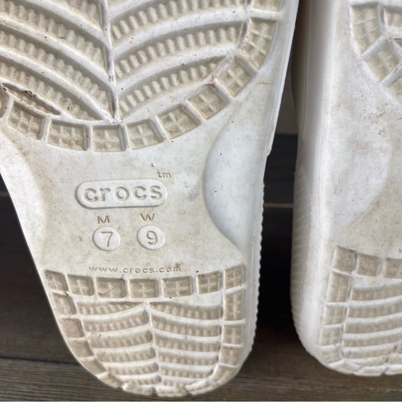 Crocs classic womens size 9 shoes white rubber slip on slide sandals - Picture 8 of 8